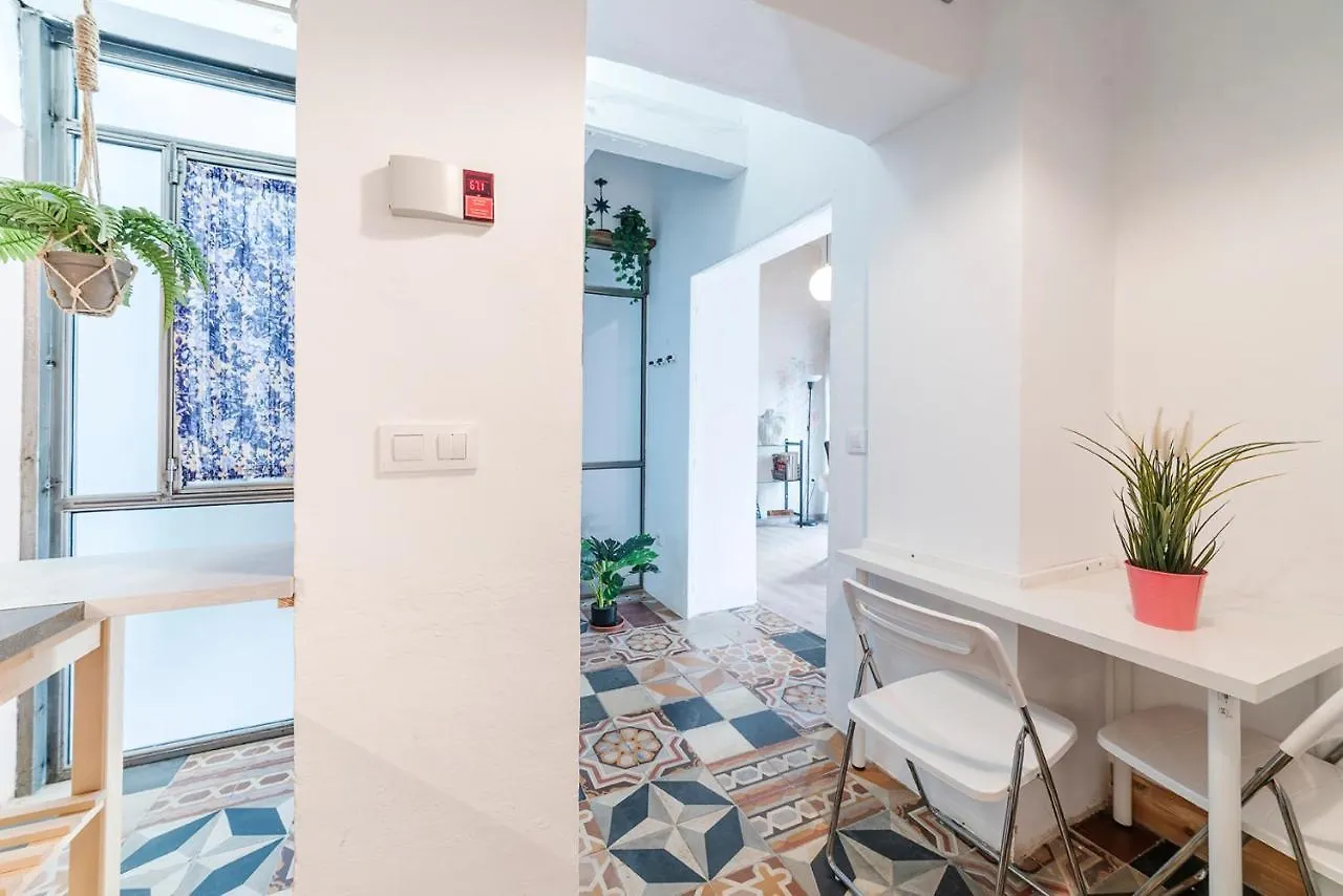 Apartment Alohamundi Hercules Seville Spain
