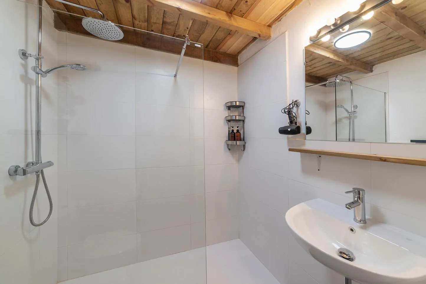 Apartment Alohamundi Hercules Seville Spain